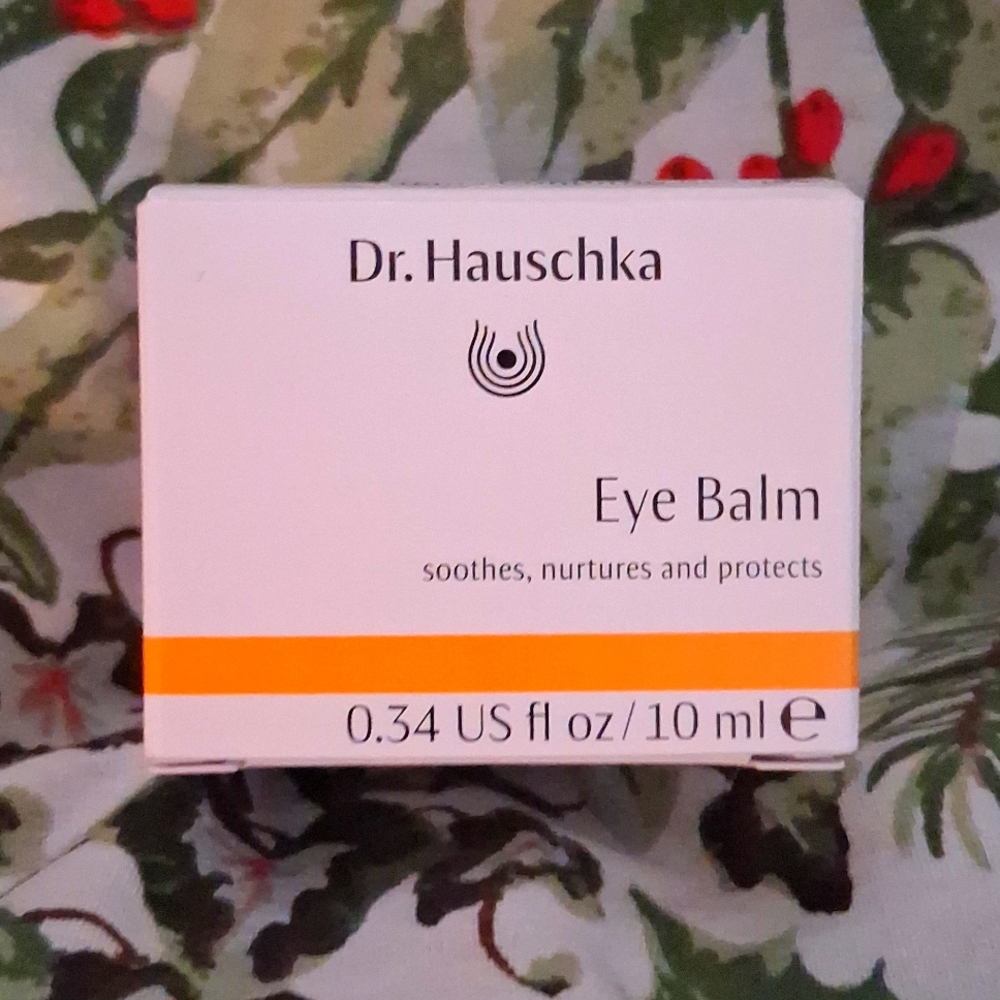 - Dr Hauschka Eye Balm NIB Ex 7/2027